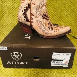 Ariat Women's Tan Western Ankle Booties
